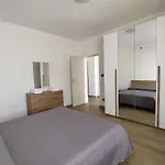 بيت للعطل Delfini