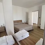 بيت للعطل Delfini Porto Alabe