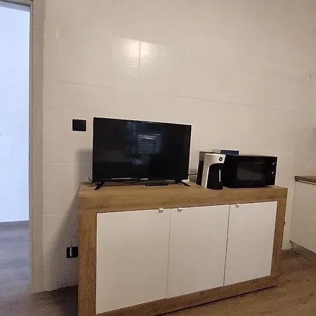 Delfini בית נופש *