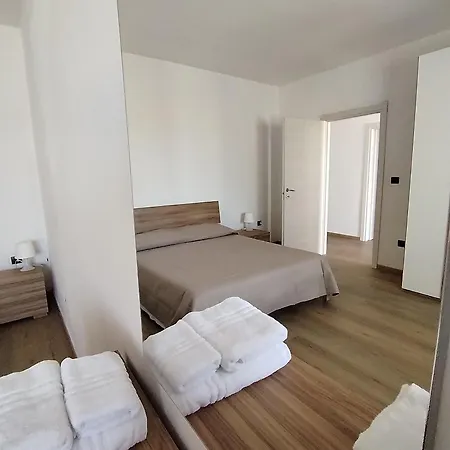 בית נופש Delfini Porto Alabe