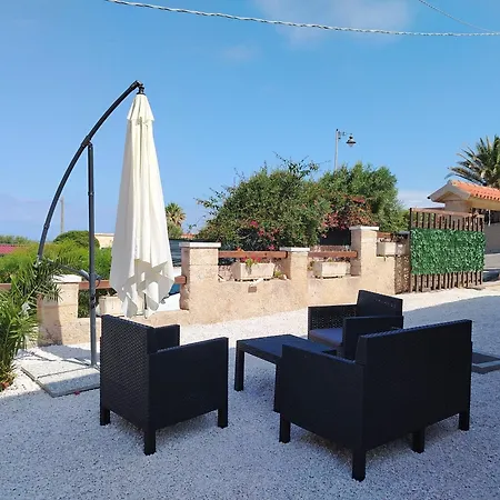 בית נופש Delfini Porto Alabe