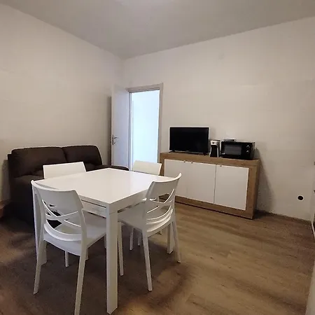 Delfini Porto Alabe